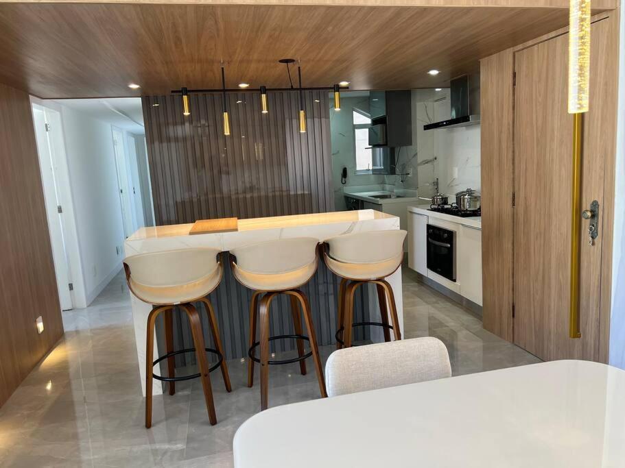 Apartamento Copacabana Lateral Mar