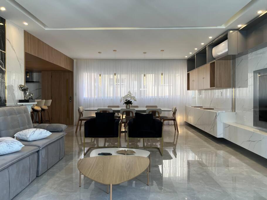 Apartamento Copacabana Lateral Mar
